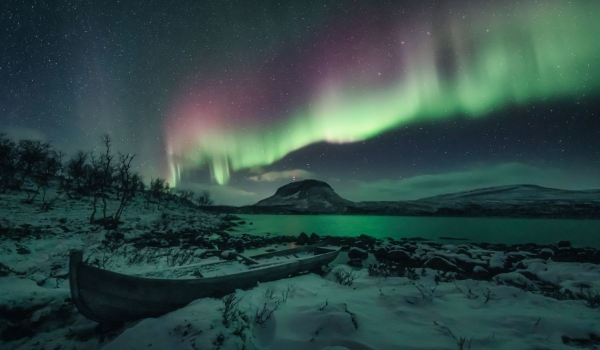 Aurora boreale in Lapponia svezia cercavacanze viaggi torino