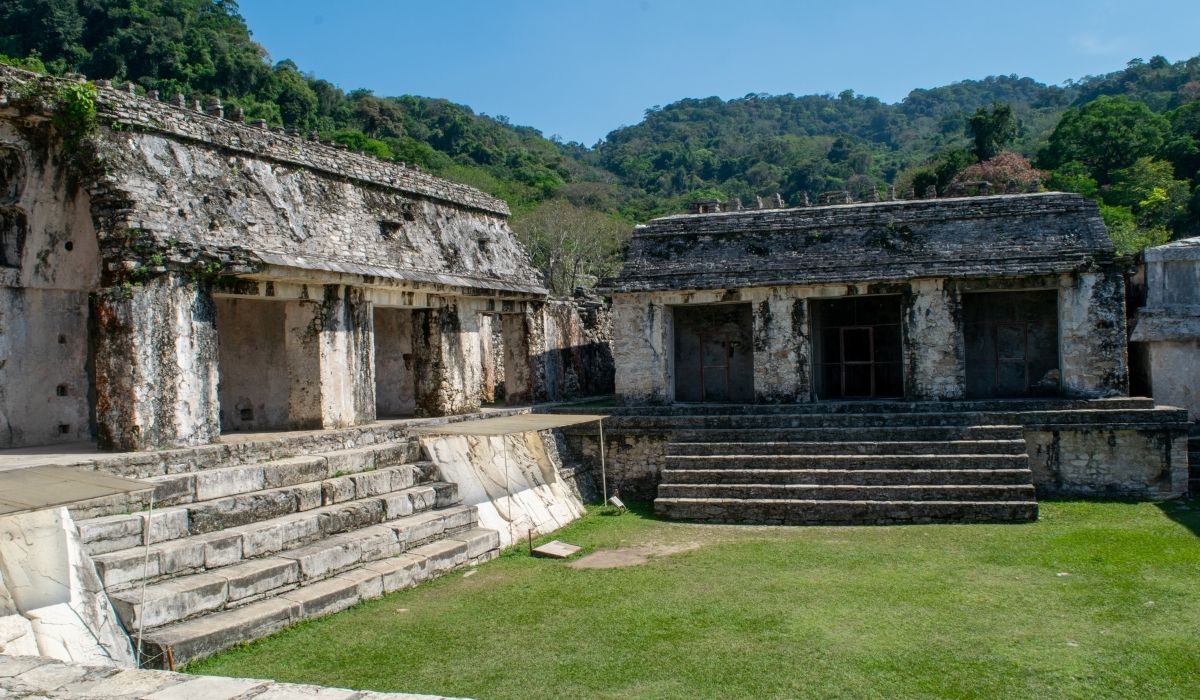 Visitare Palenque immerso nella foresta tropicale
