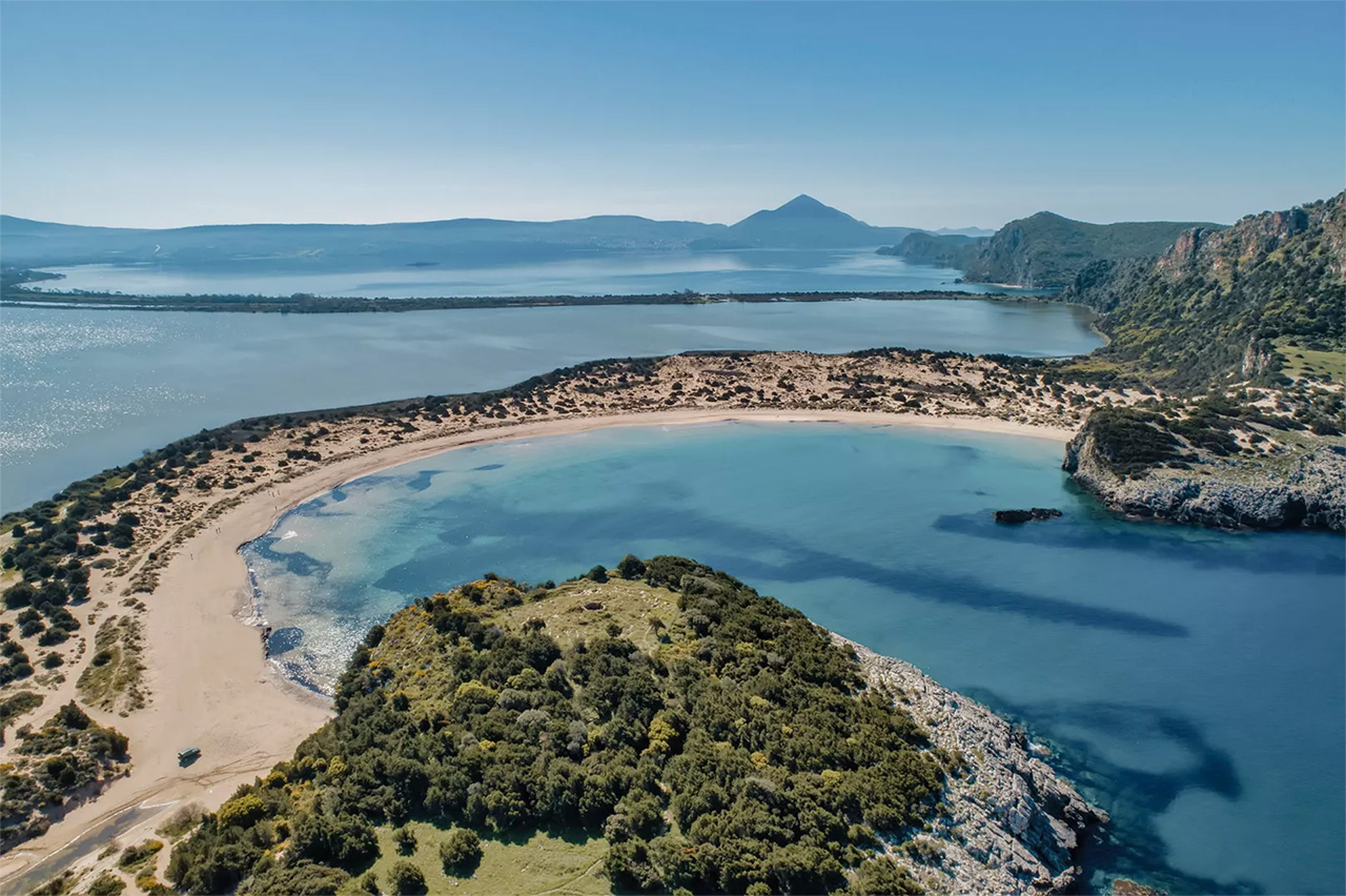 crociera luxury travel viaggio mare explora journeys cicladi grecia