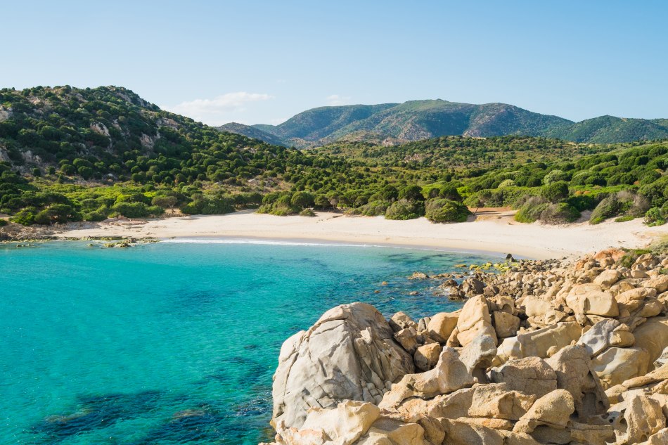 viaggio sardegna italia mare spiagge natura macchia mediterranea vacanze