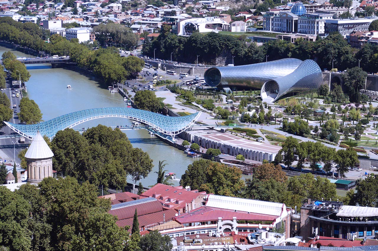 ponte della pace kura parco rike architettura fuksas georgia tbilisi georgia