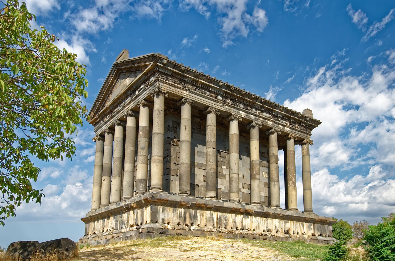 viaggi tempio garni armenia tour caucaso architettura greca dio sole