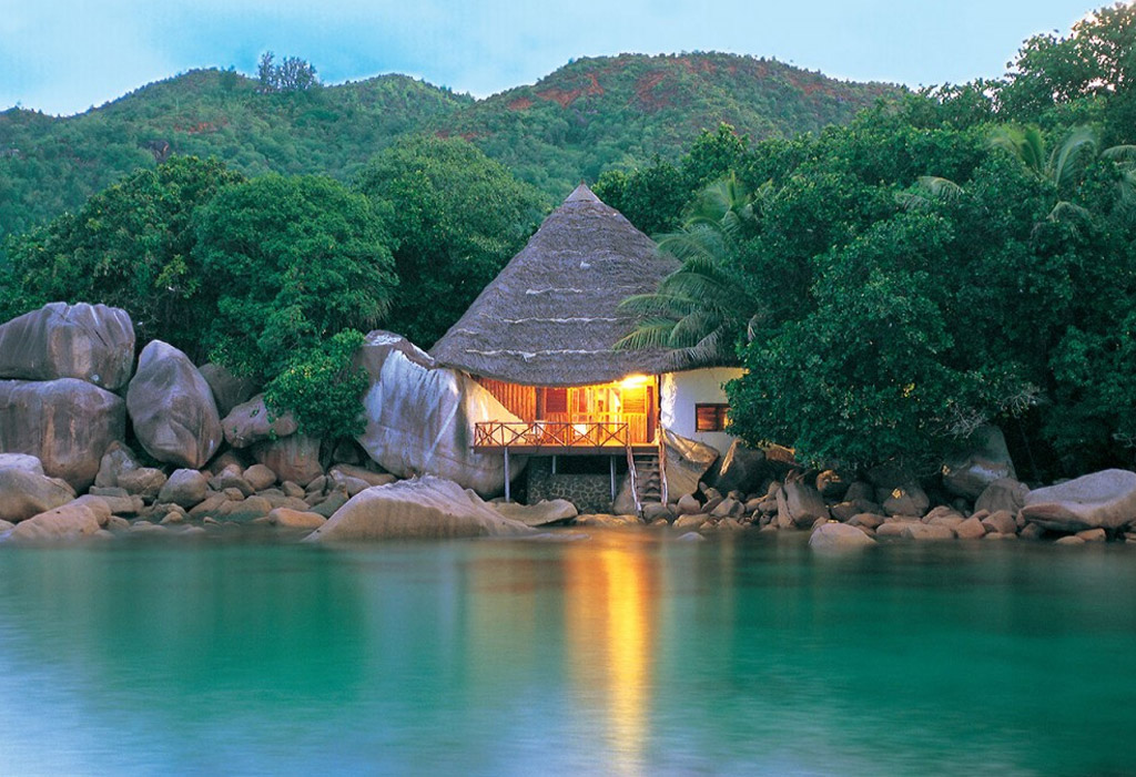 viaggio di nozze seychelles oceano indiano mare natura isola privata lodge