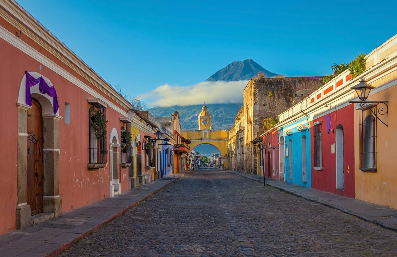 viaggio dia de los muertos messico campeche centro storico strada colorata
