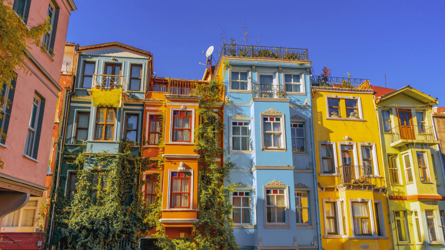 viaggio veliero caiacco mini crociera istanbul turchia quartiere balat case colorate