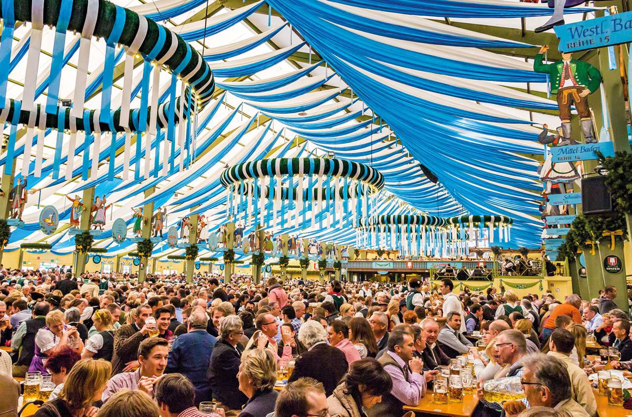 experience oktoberfest monaco stoccarda germania festa della birra 3