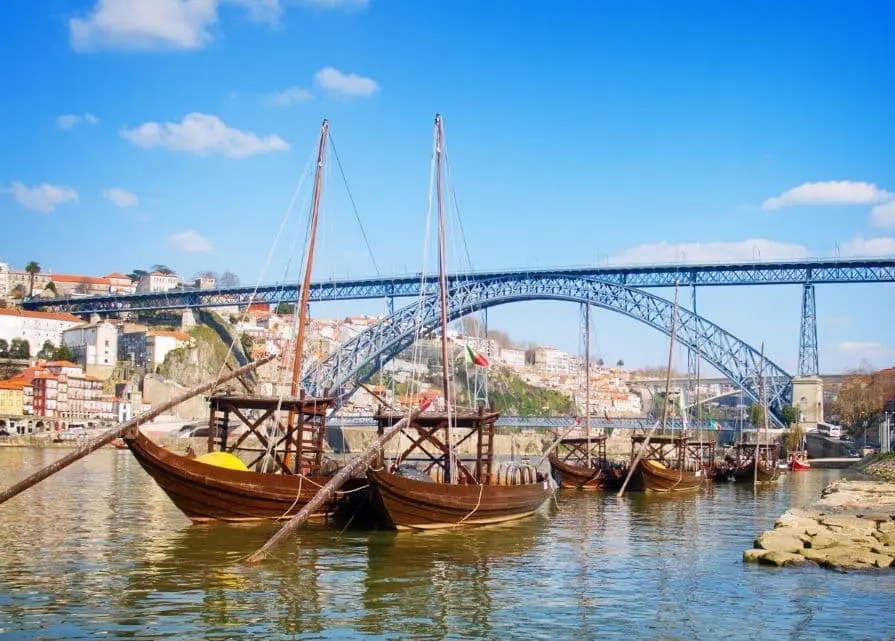 viaggio cercavacanze portogallo tour porto rive fiume douro
