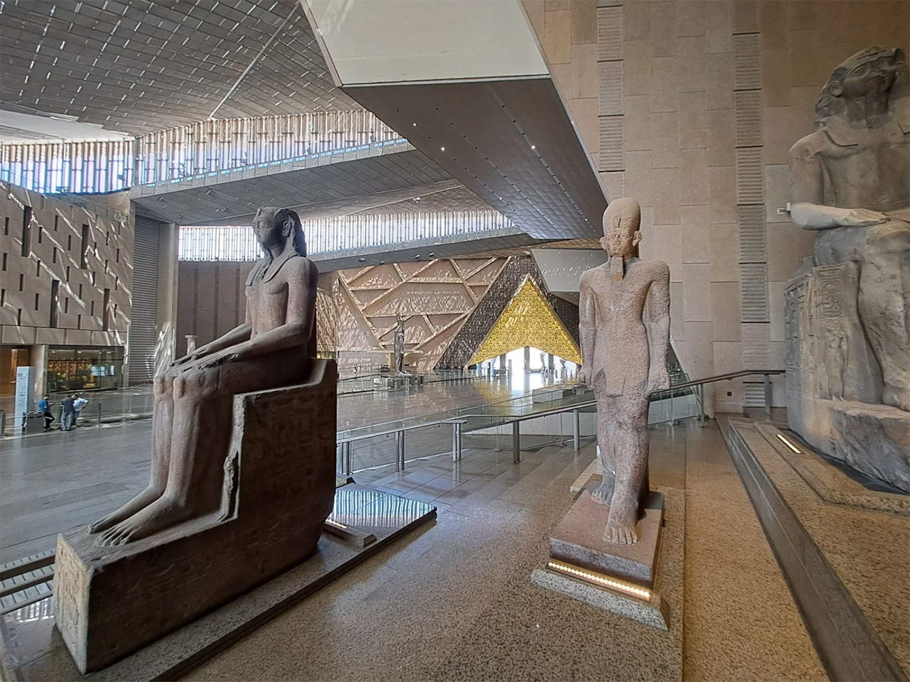 viaggio egitto cairo giza museo grand egyptian museum gem