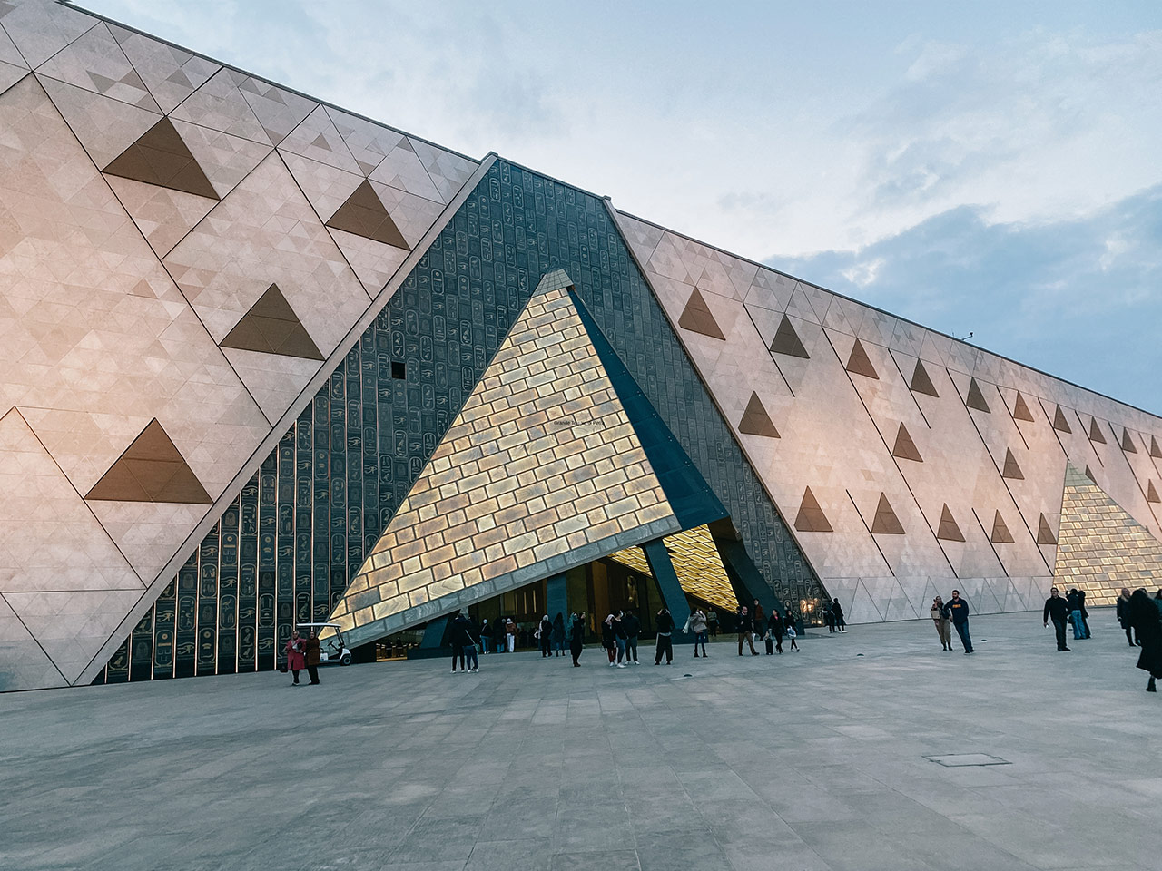 viaggio egitto cairo giza nuovo museo egizio grand egyptian museum gem