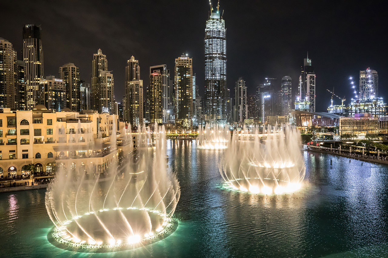 dubai fountain downtown dubai emirati arabi uniti